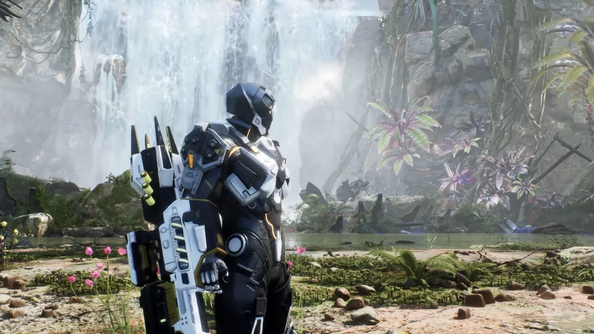 RF Online Next character in a waterfall location