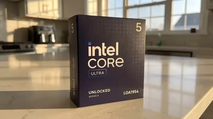 Intel готовит ответ AMD в мобильных процессорах с большим кэшем
