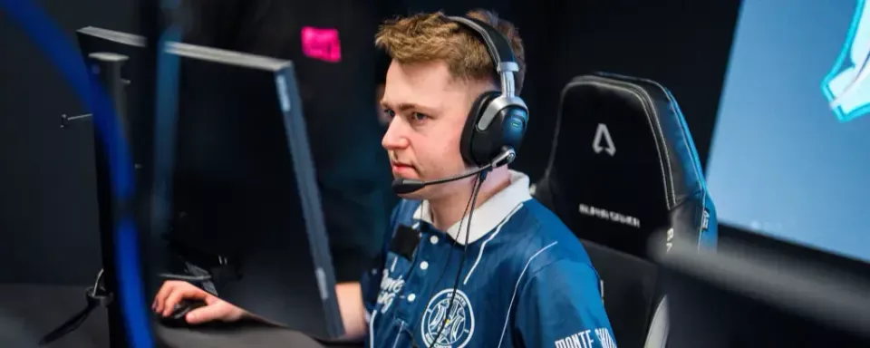 Luminosity Gaming Bench Bymas
