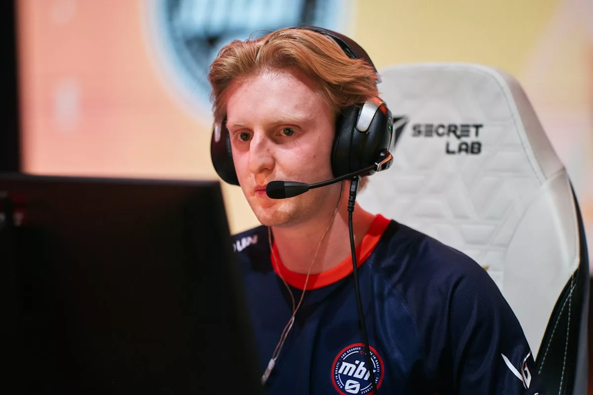 NIP не смог подписать LNZ у MIBR: шведский IGL останется в бразильской команде