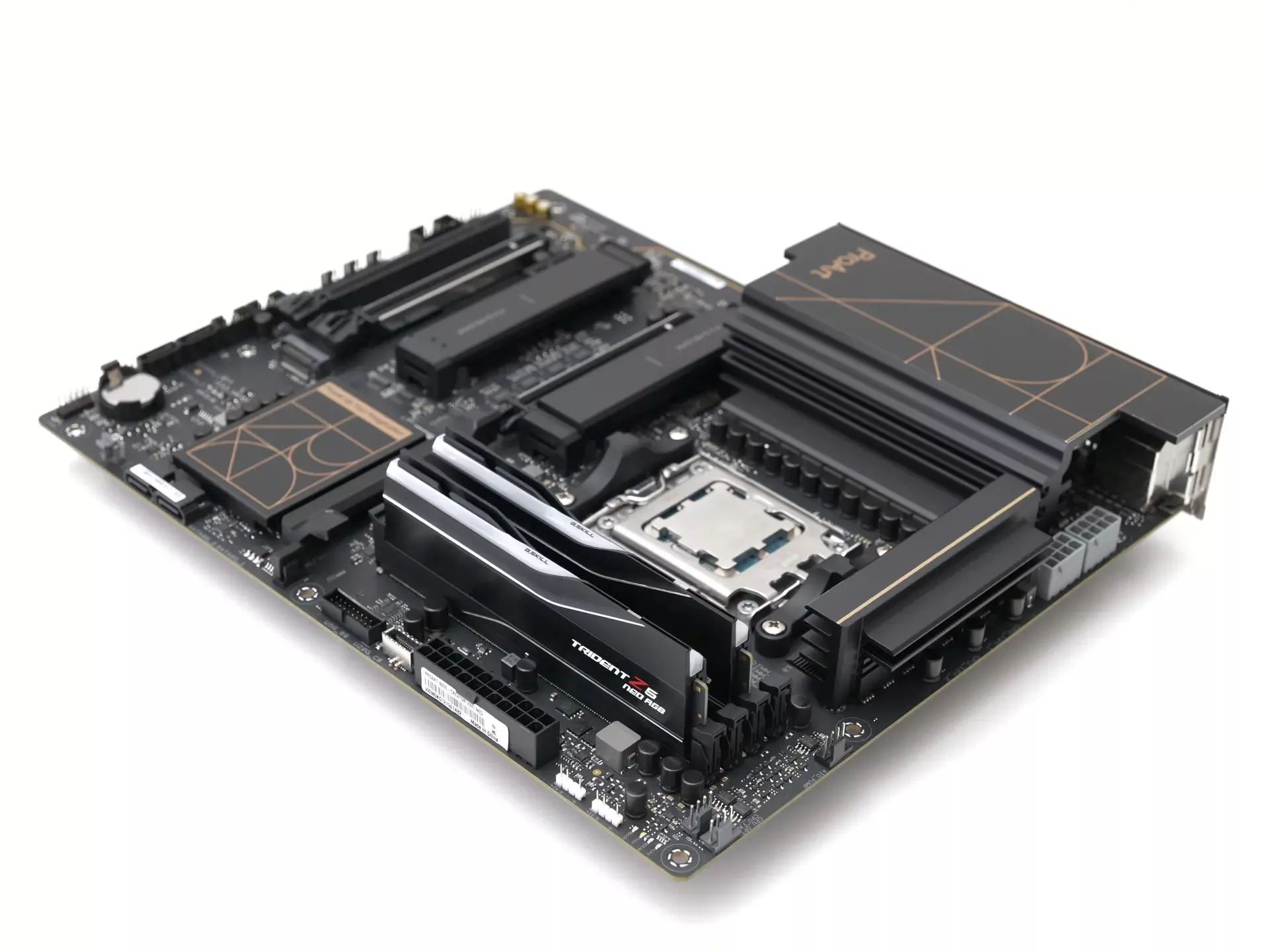 Motherboard Production Costs Rise 10% as PCB Prices Jump 50%