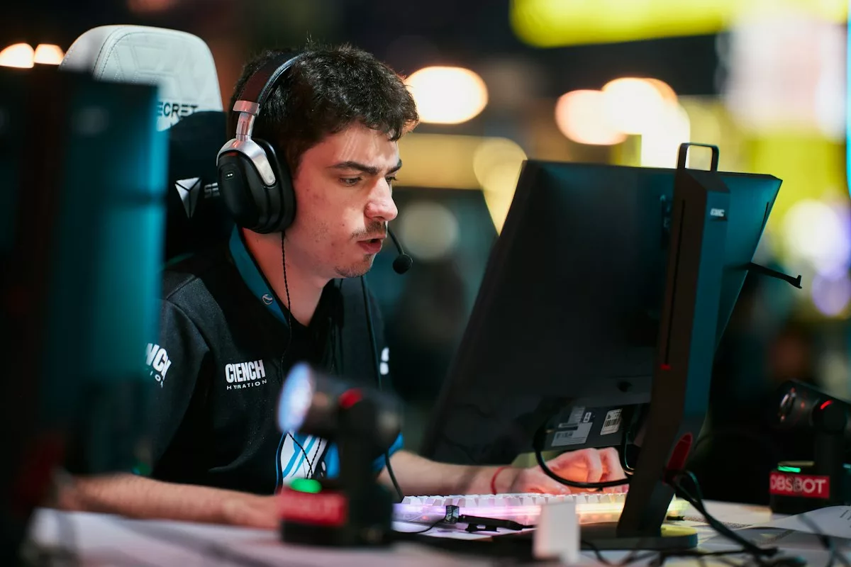 Luminosity обыграли SAW и вышли в финал верхней сетки Roman Imperium Cup VIII