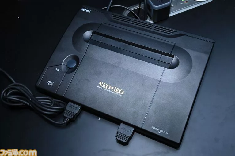 NEOGEO AES+ на TGS2026: современное переиздание легендарной консоли от SNK и PLAION REPLAI