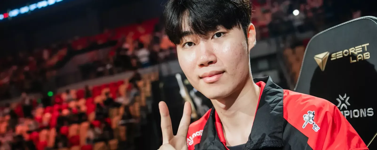 Francis из Nongshim RedForce пожаловался на проблемы с техникой