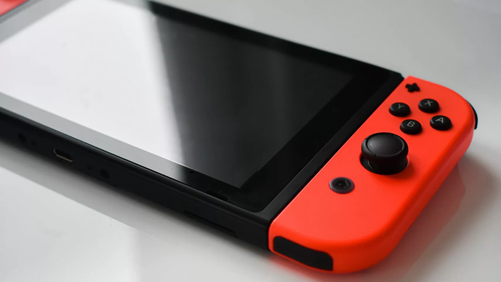 Nintendo отсудовала $4,5 млн у пользователя Reddit за пиратство