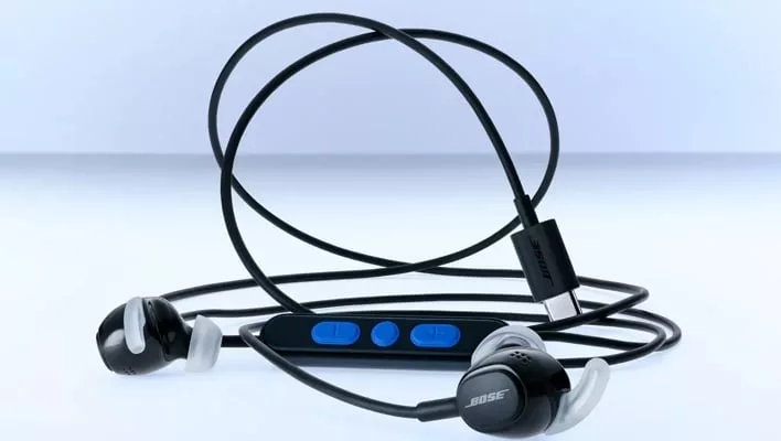 Возврат к истокам: Bose выпускает проводные наушники с ANC за $99