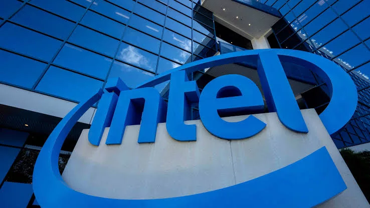 Утечка Intel Nova Lake: флагман с 28 ядрами и кэшем 144MB L3
