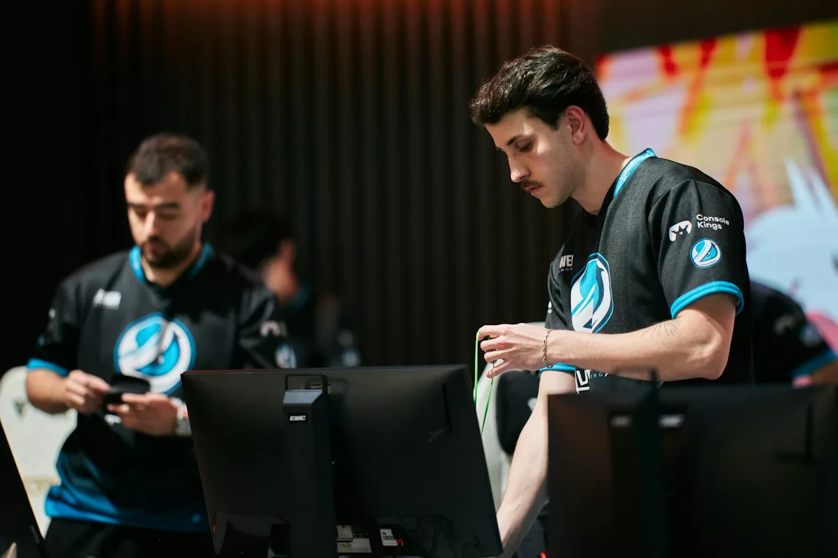 Luminosity вылетает с DraculaN Season 7