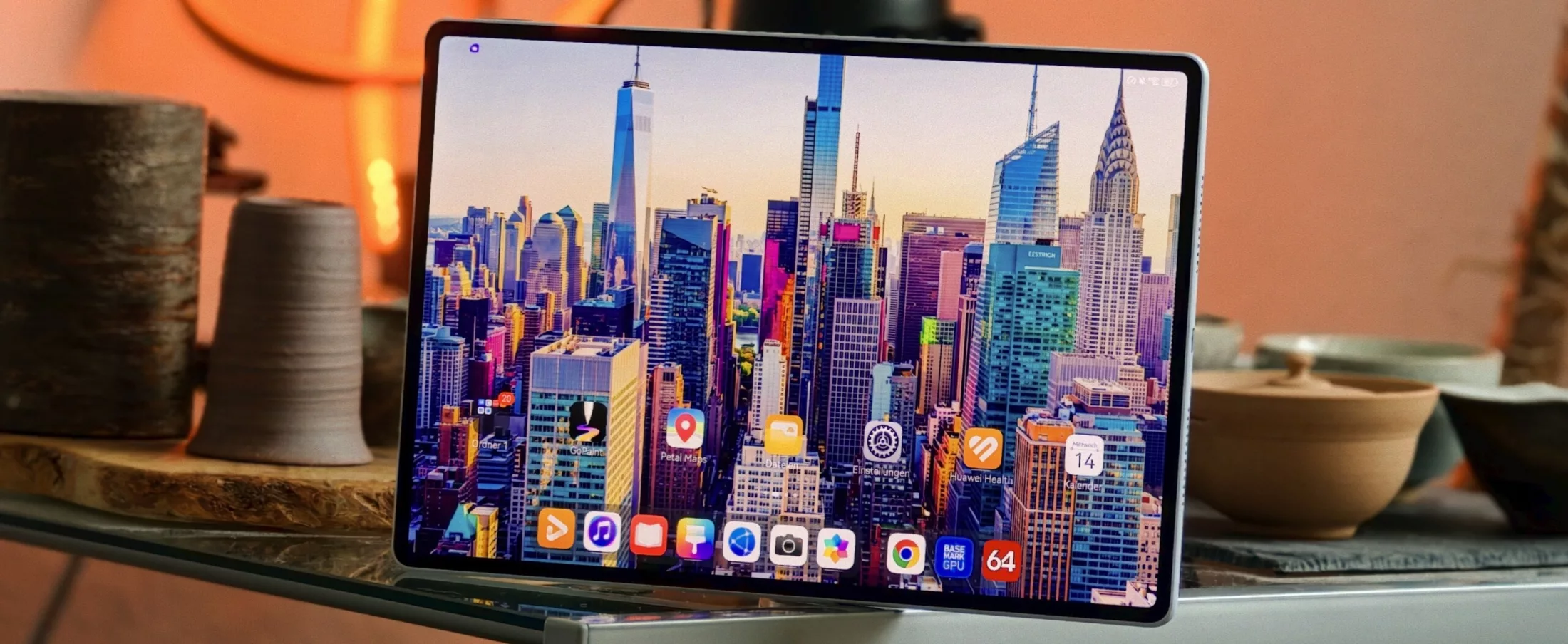 OLED, PaperMatte и отсутствие Google: подробный разбор Huawei MatePad Air (2026)