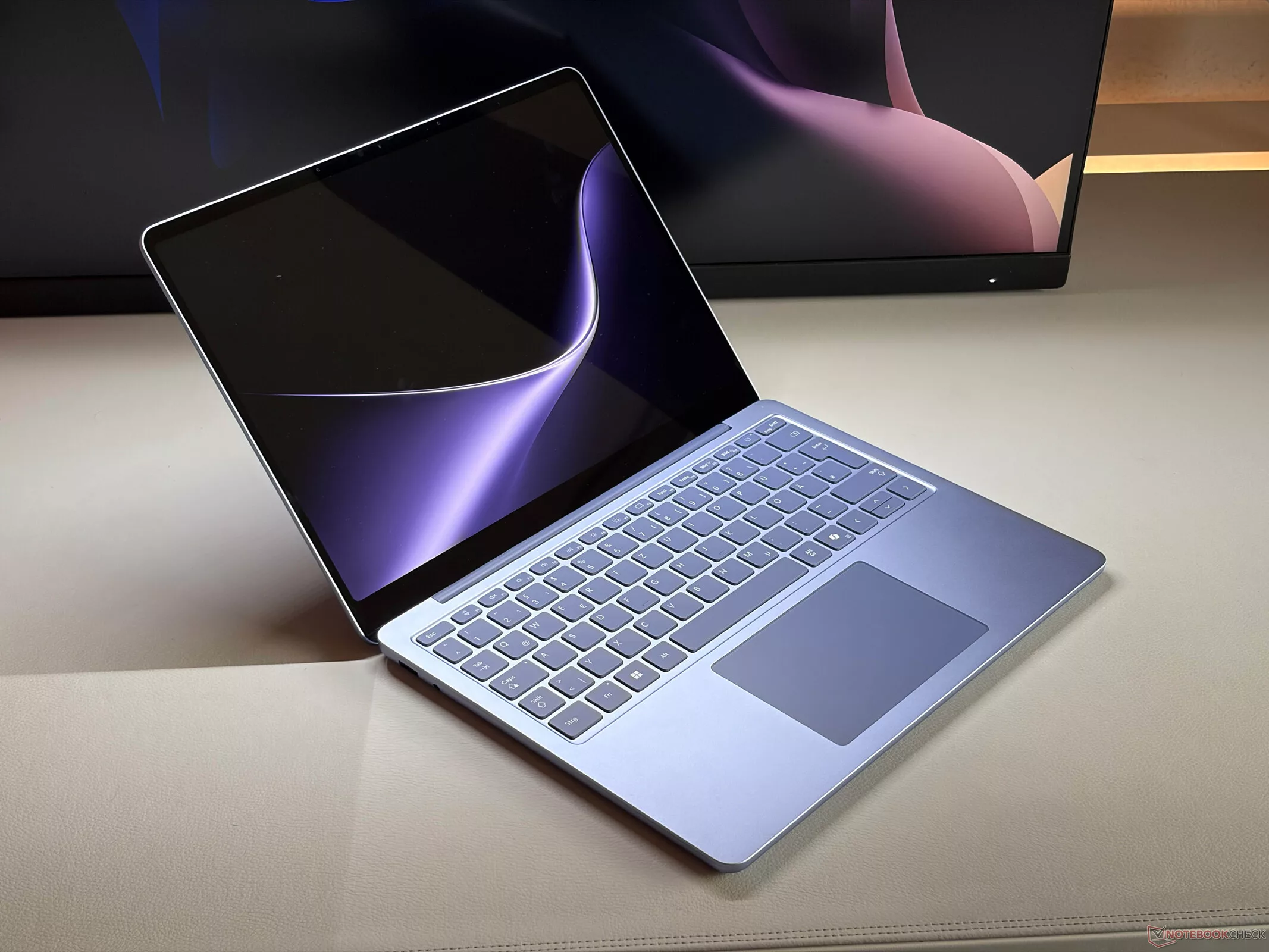 Microsoft Surface Laptop 13 (2026): тихий конкурент MacBook Air на базе Snapdragon X2 Plus